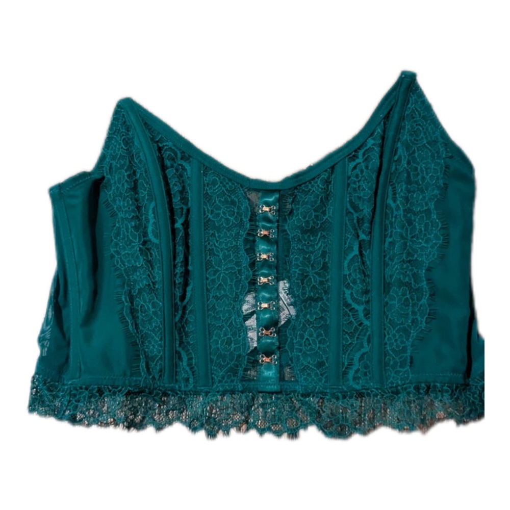 New with tags VictoriaSecret Emerald Color Corset size M